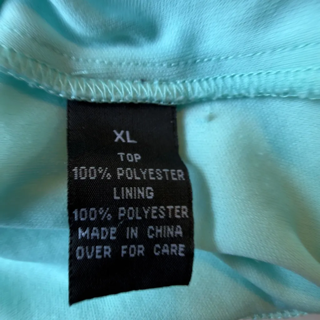 AB Studio Light Green Blouse with Lace Accents - Image 5