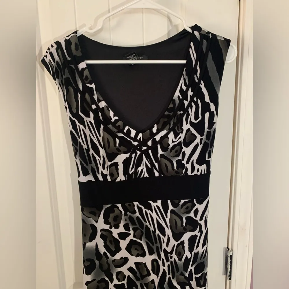 Glamour Black and White Animal Print Dress Sz 12 New - Image 2