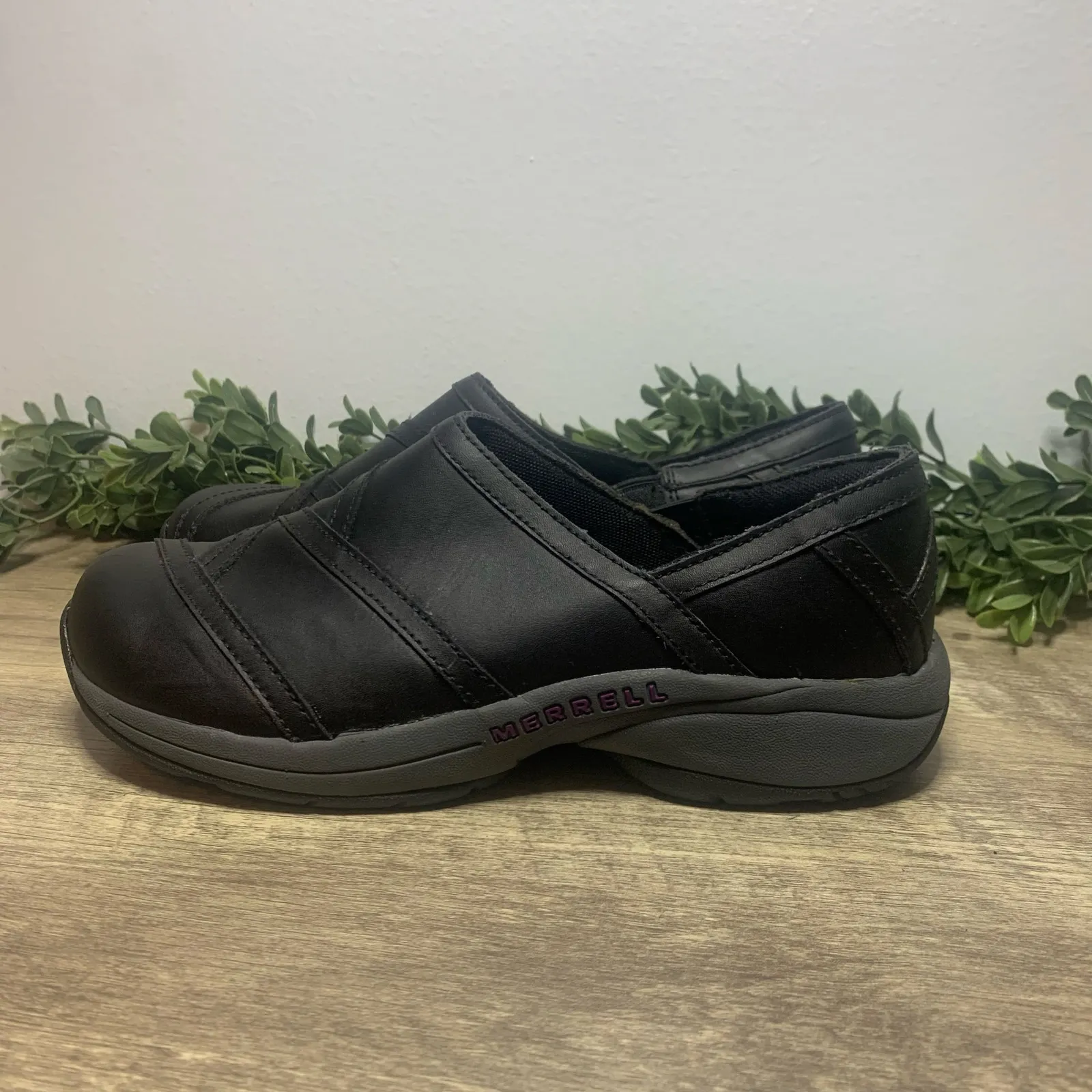 Merrell Black Jovilee Leather Slip On Shoes Ladies Sz 9 - Image 3