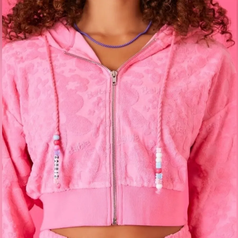 BARBIE x Forever 21 terry jacquard floral cropped full zip hoodie, pink, L, NWT Pink Size L - Image 7