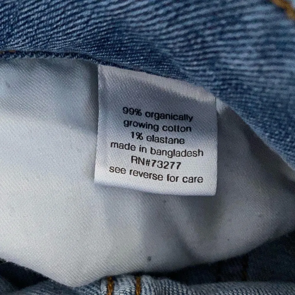 Women’s Elizabeth and James Light Wash Distressed High Rise Skinny Ankle Jeans - Image 6