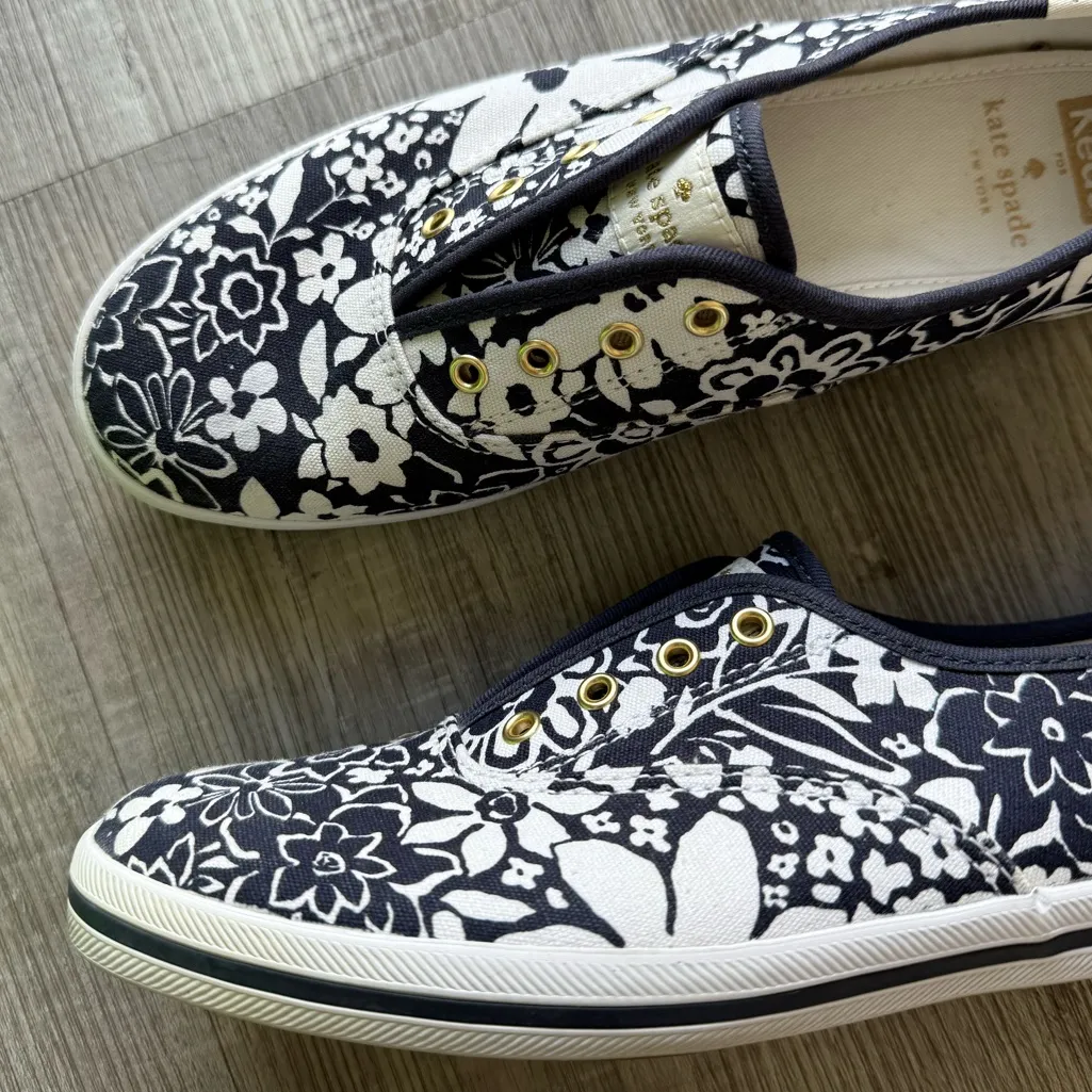 KEDS x Kate Spade Women’s Sz 8 Floral Print Shoes Slip On Blue / White - Image 2