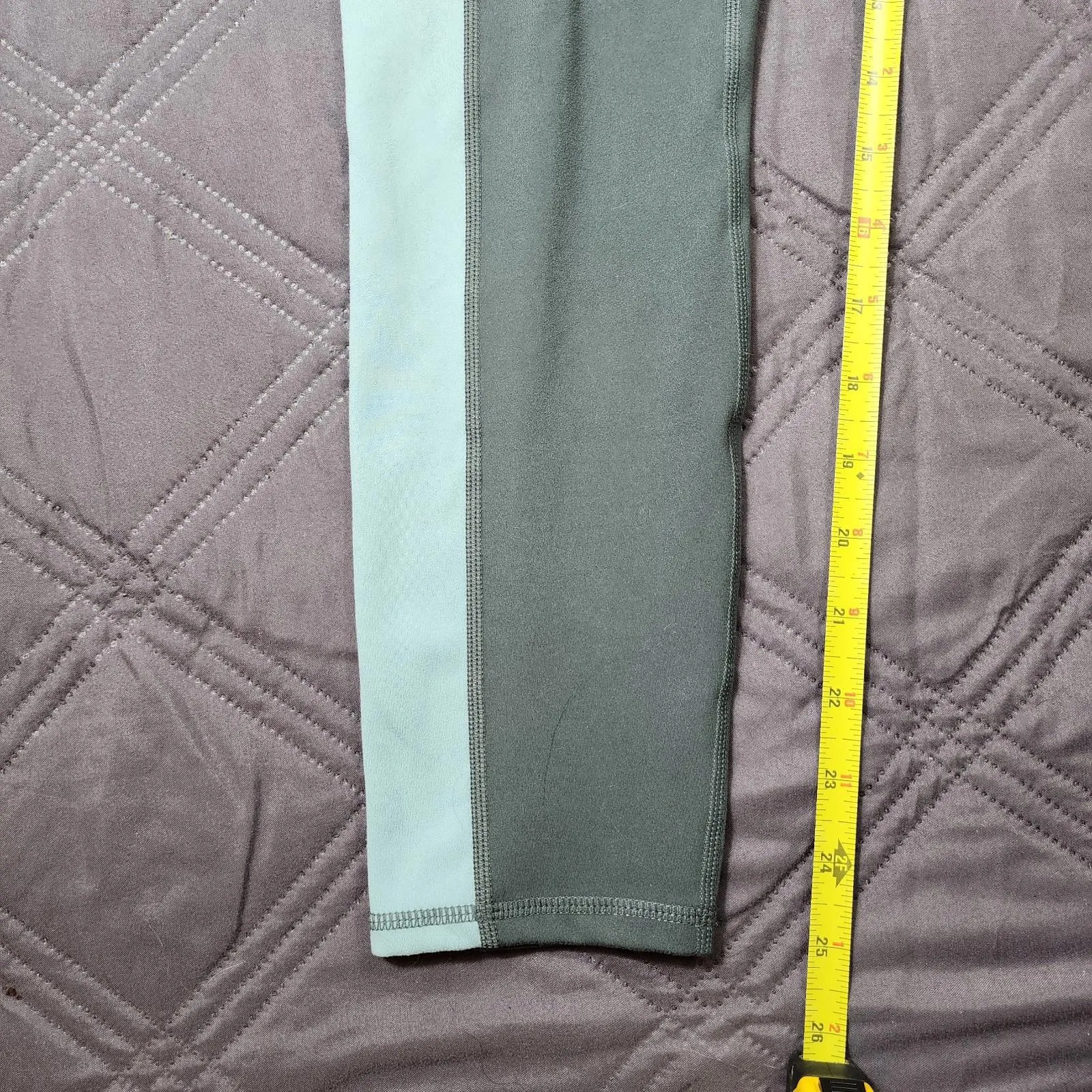 Gaiam Green Blue Athletic Align Leggings With Pockets Atleisure Size Medium - Image 7