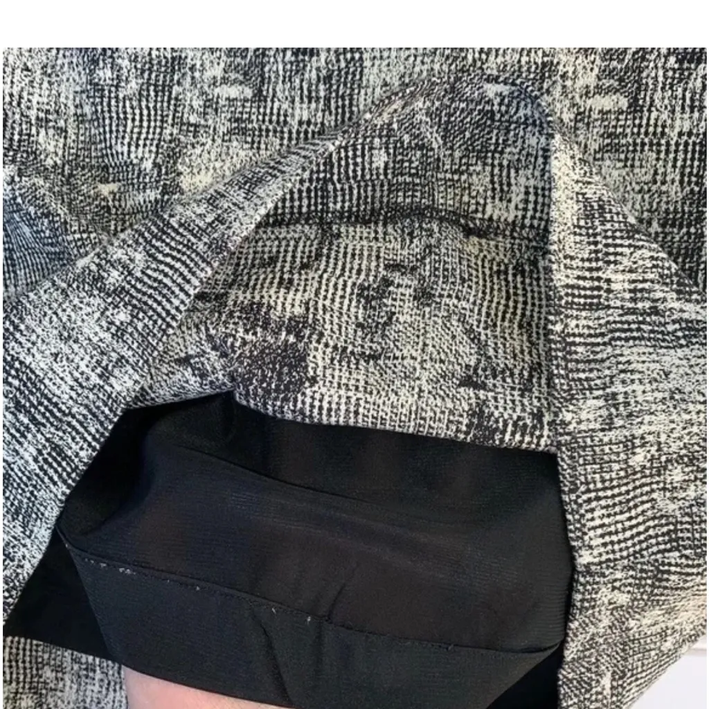 MM Lafleur Black and White Pencil Skirt Knee-Length Work - Image 4