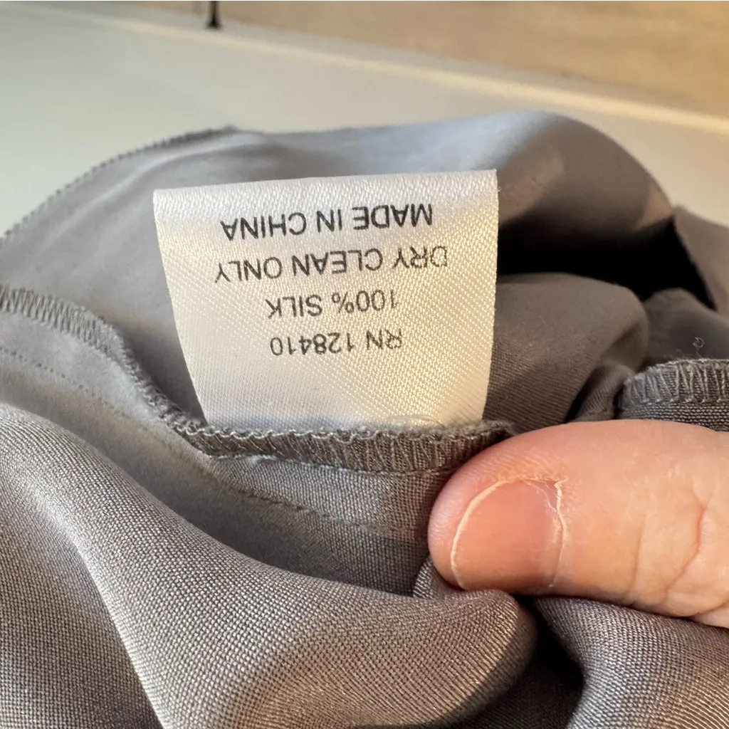 Ann Mashburn Grey Silk Ruffle Tiered Blouse Small - Image 3