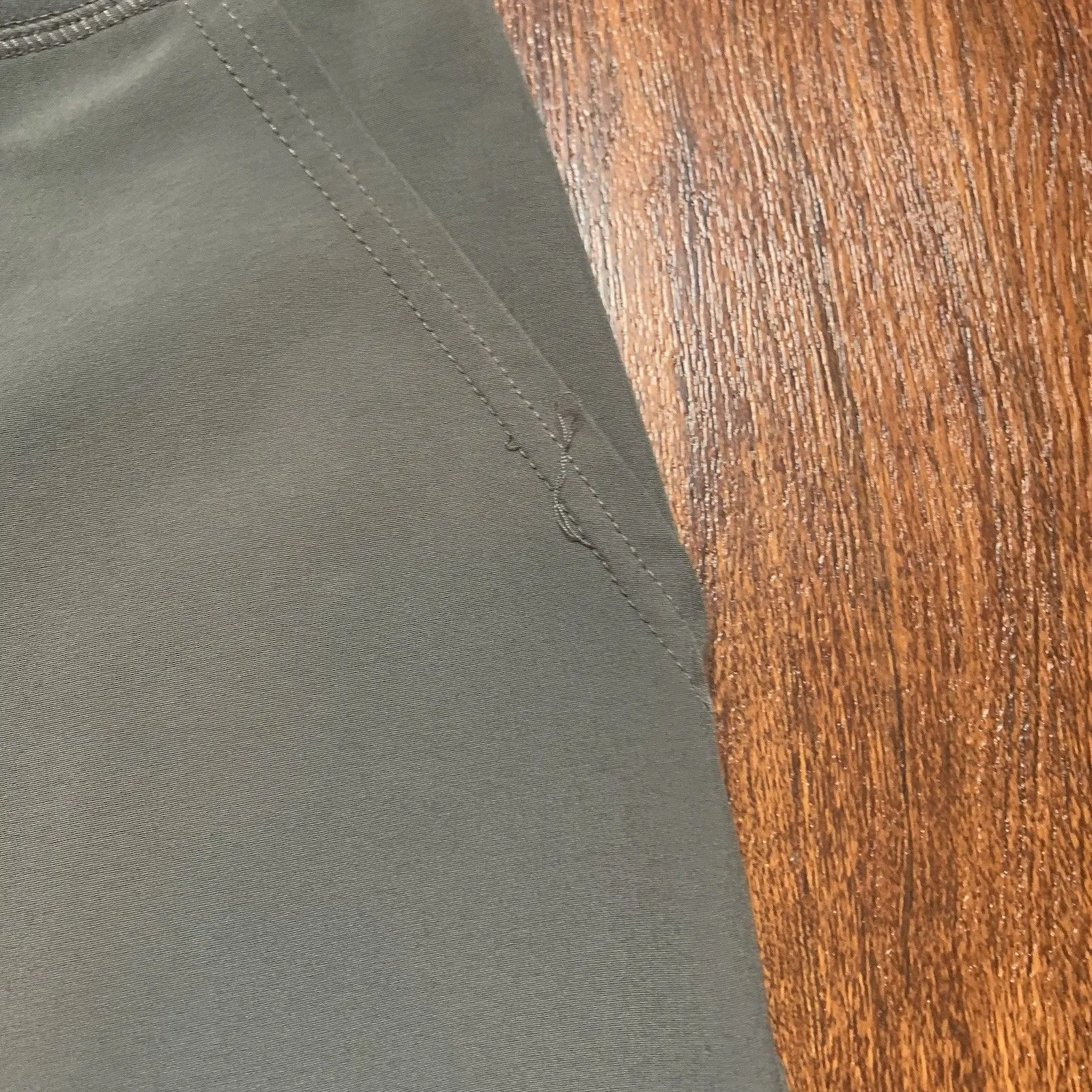 Patagonia Gray Women’s Sz M Jogger Pants Athletic Outdoor *Flaws - Image 4