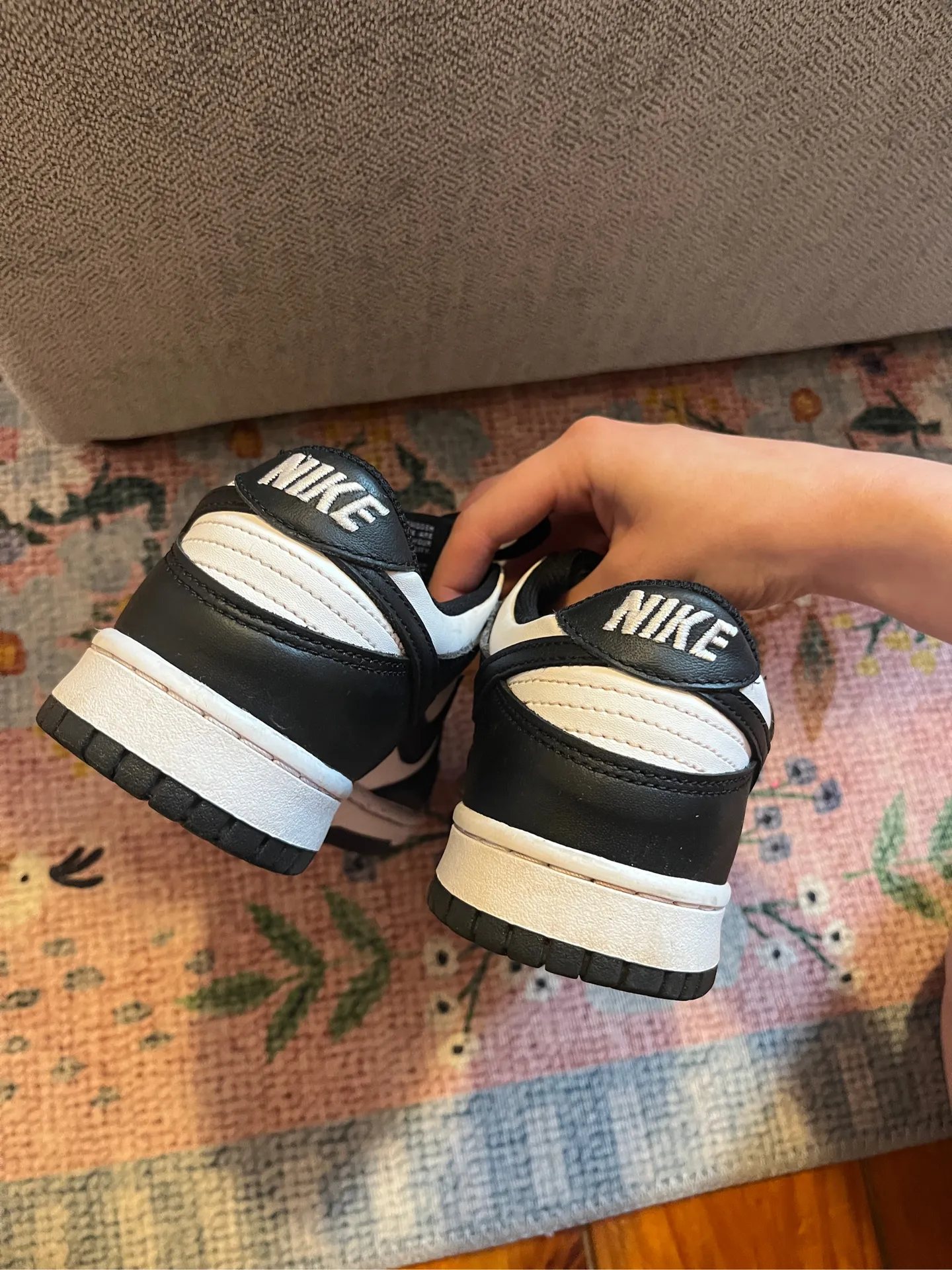 Nike Dunk Low Sneakers - Image 6