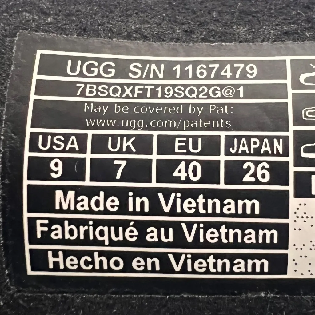 UGG Women's Black New Heights 4" Platform  Sandals  Size US 9 - Image 2