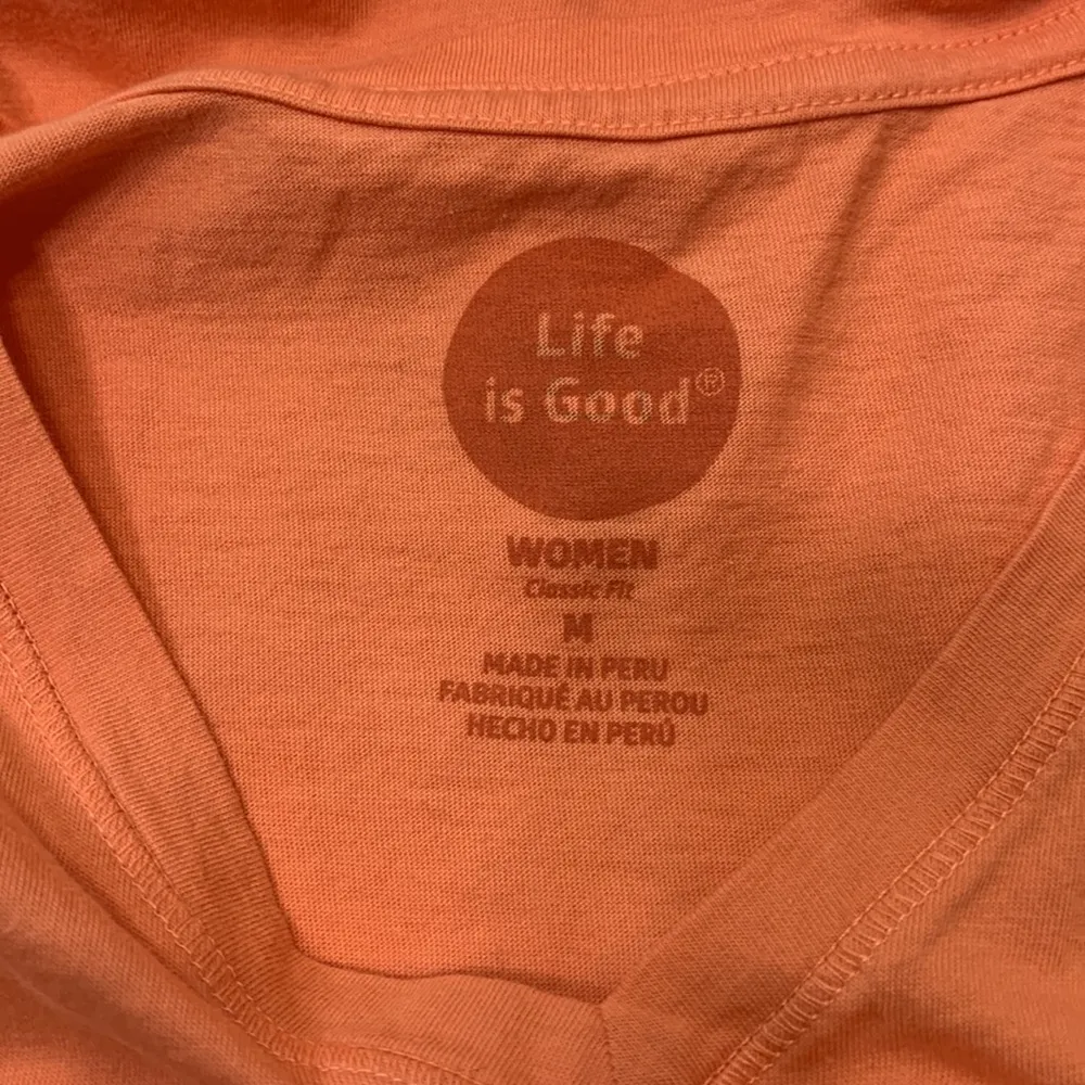 Orange Classic Fit V-neck Wine Glass T-Shirt Size M - Image 6