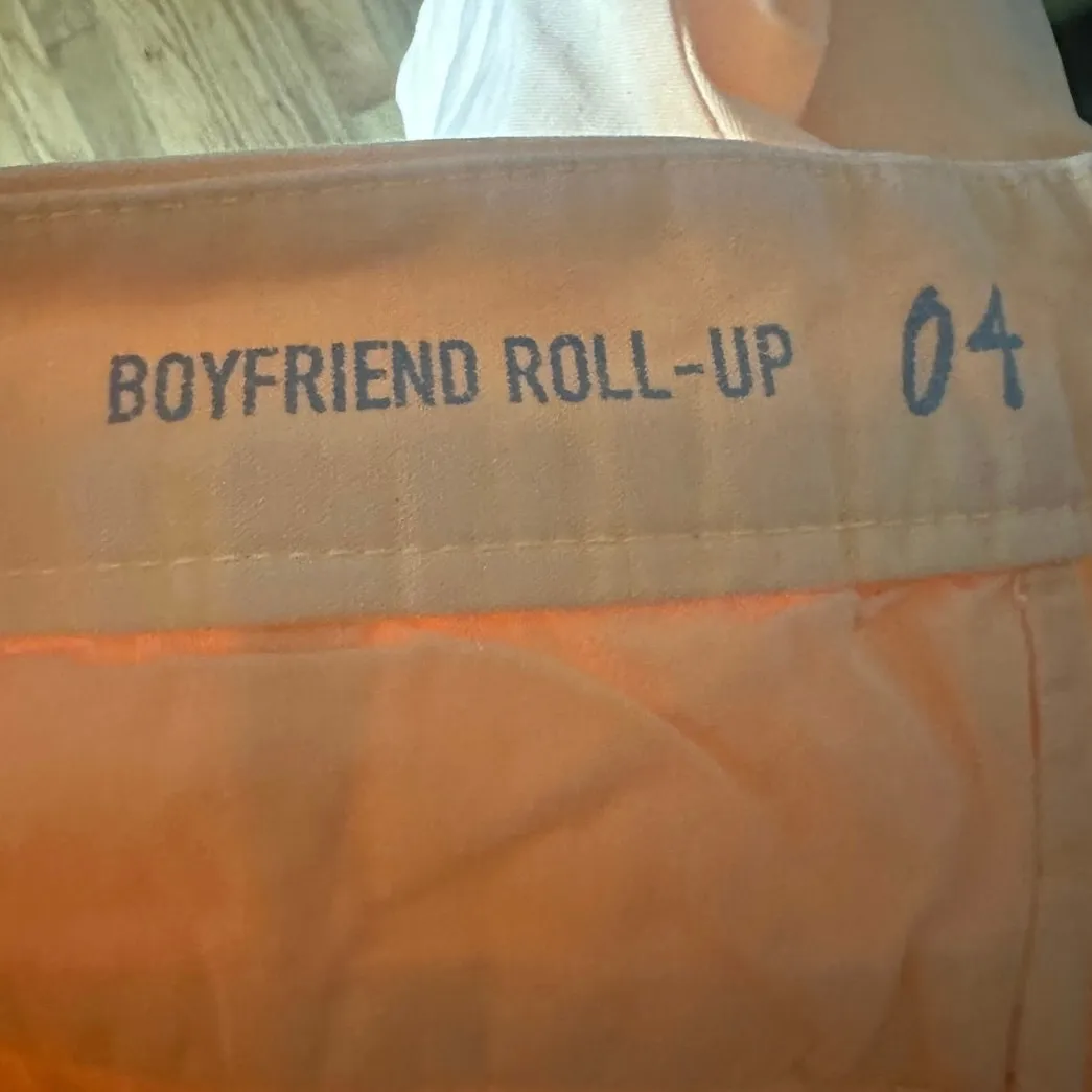 Khakis by Gap Boyfriend Roll Up Pants Peach Women’s Size 4 – Casual Chic - Image 7