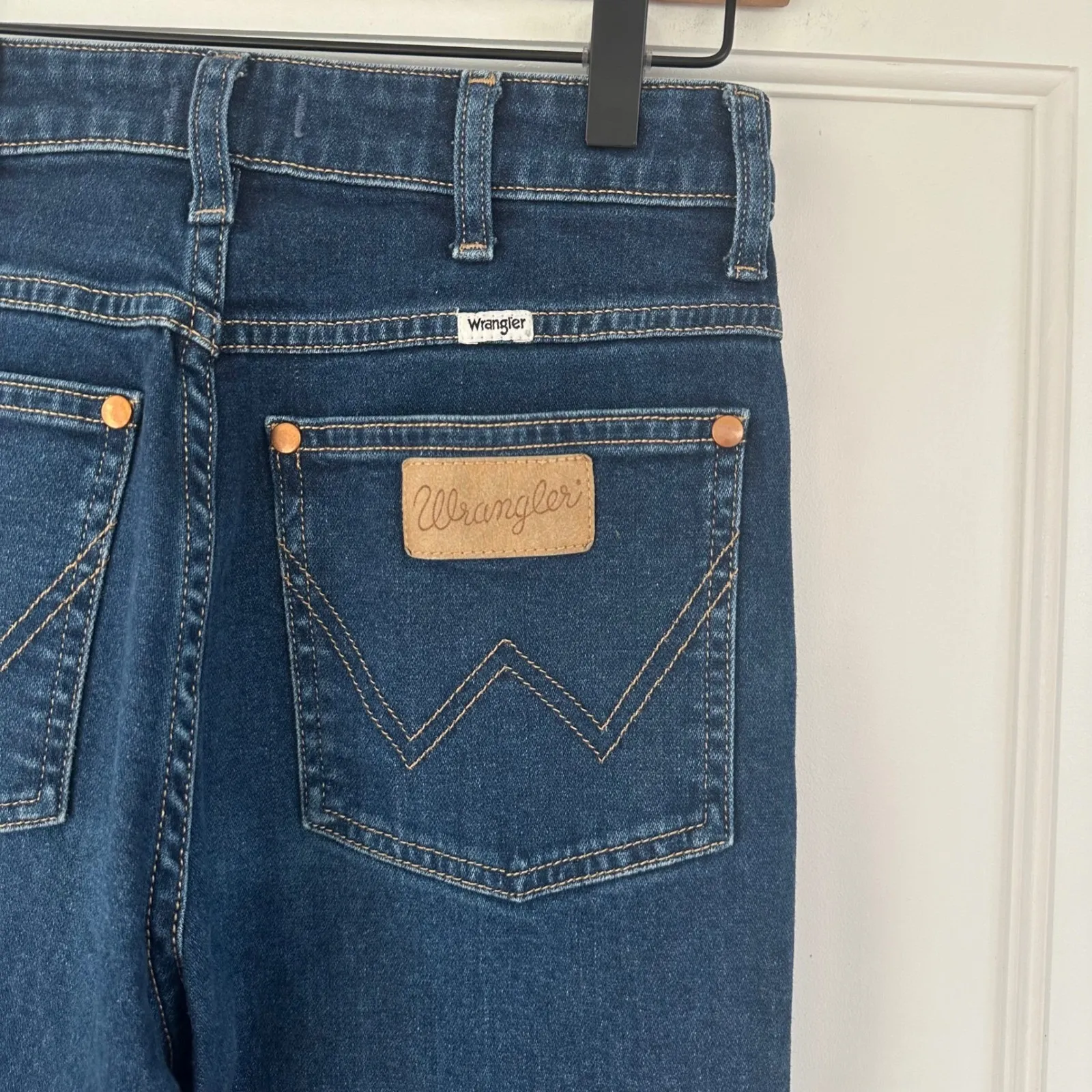 Wrangler Wanderer High Rise Flare Jeans Womens Size 26 Dark Wash Denim - Image 7