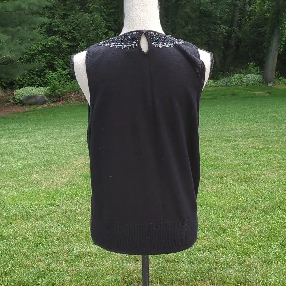 Old Navy Sequin Neckline Sleeveless Sweater Shell - Image 4