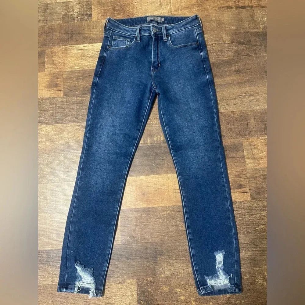 Just USA Distressed Skinny Super Stretch Jeans size 6 - Image 2