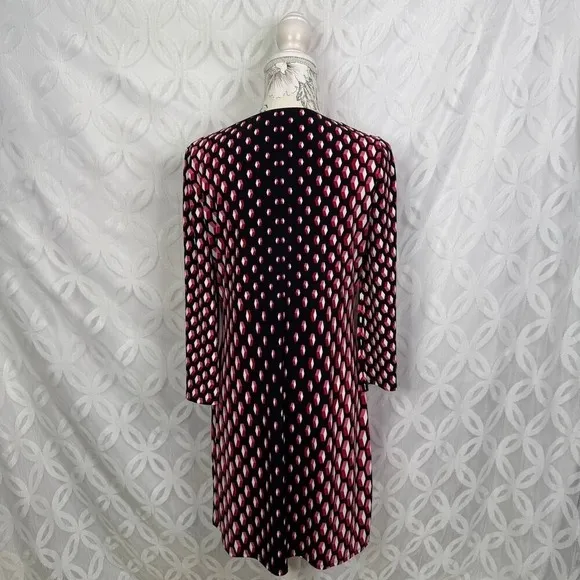 WHBM Black Red Split-Sleeve Shift‎ Geometric Print Dress Size M - Image 3