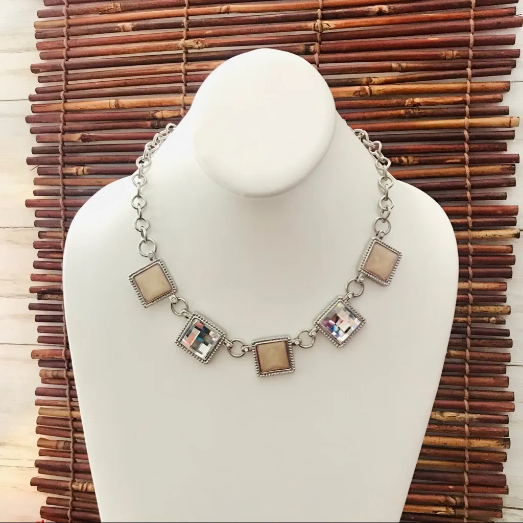White House Black Market Silver Tone Necklace NWT - Image 3