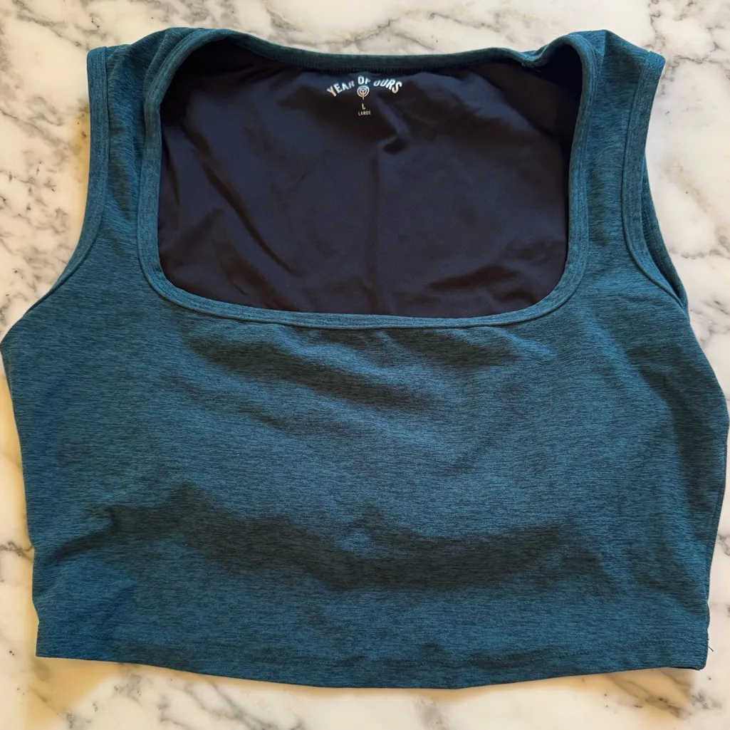 EUC Year of Ours Square Neck Crop Workout Tank – Size L Sold Out Blue Size L - Image 5