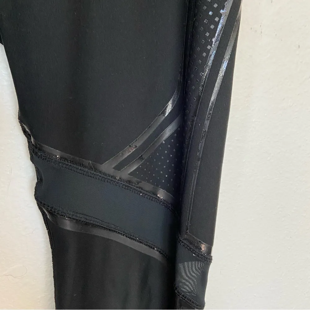 Solid Black Sheer  Cut Out Mesh Athletic Leggings - Image 6