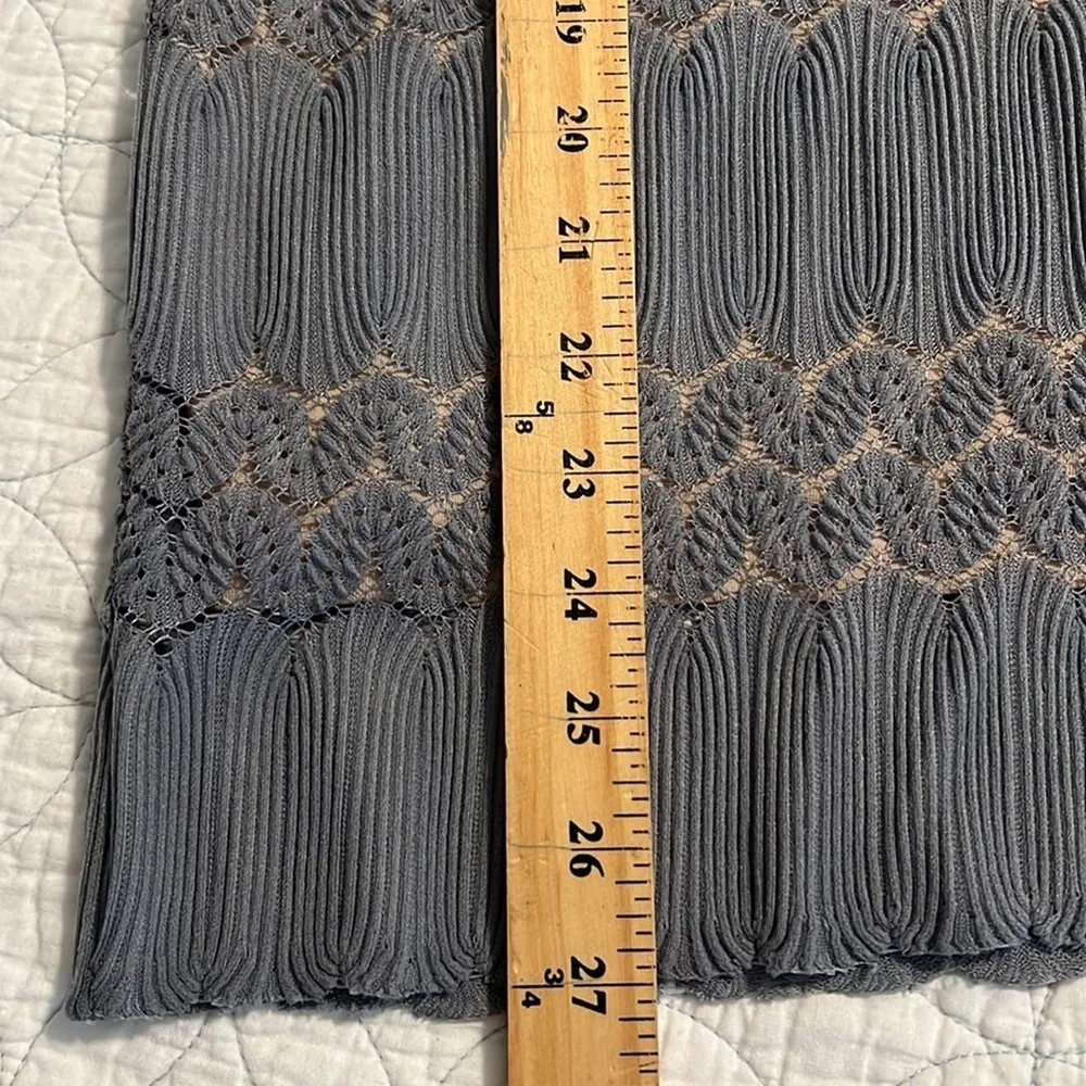 Suzanne Betro small ruffle off the shoulder lace crochet smocked top lightweight - Image 4