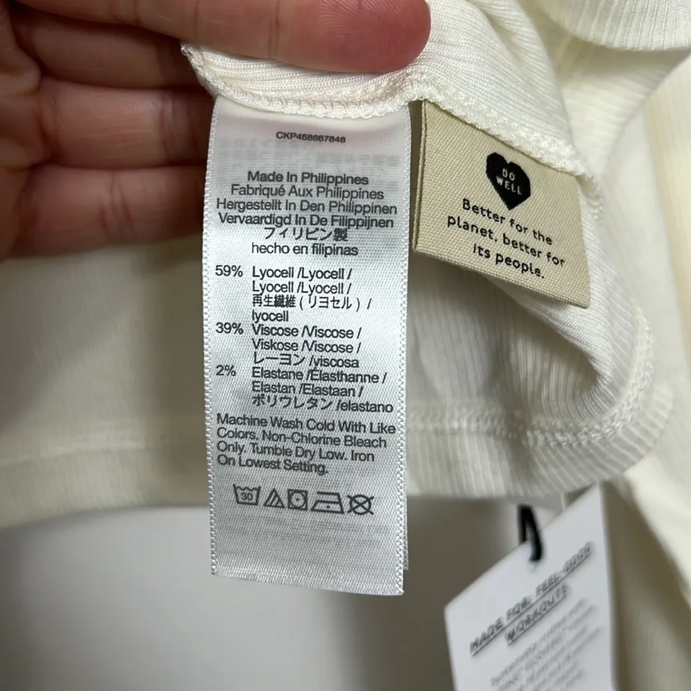 Raglan Super cropped Long Sleeve Tee in Lighthouse Cream Size XS NWT - Image 11