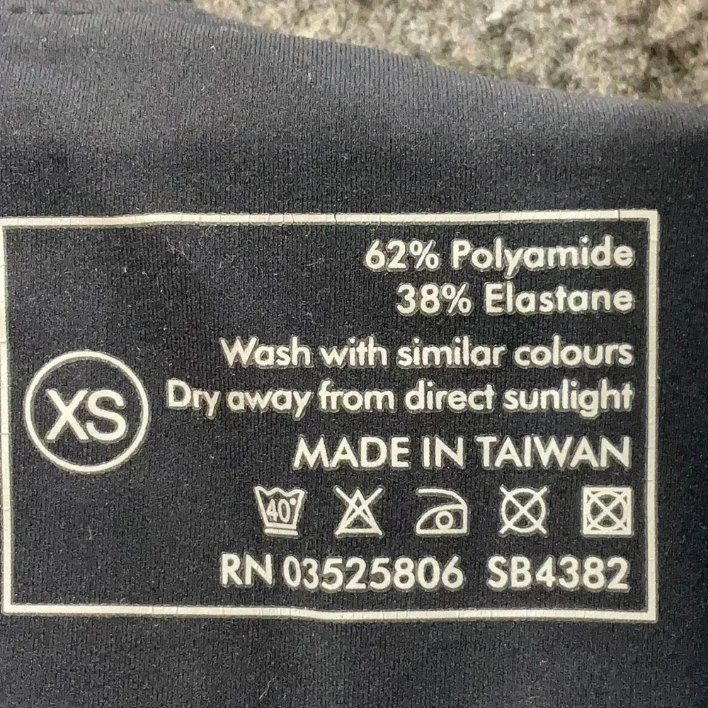 Sweaty Betty The Power Matte Union Jack UK Flag Ankle Leggings Size XS Sporty - Image 8