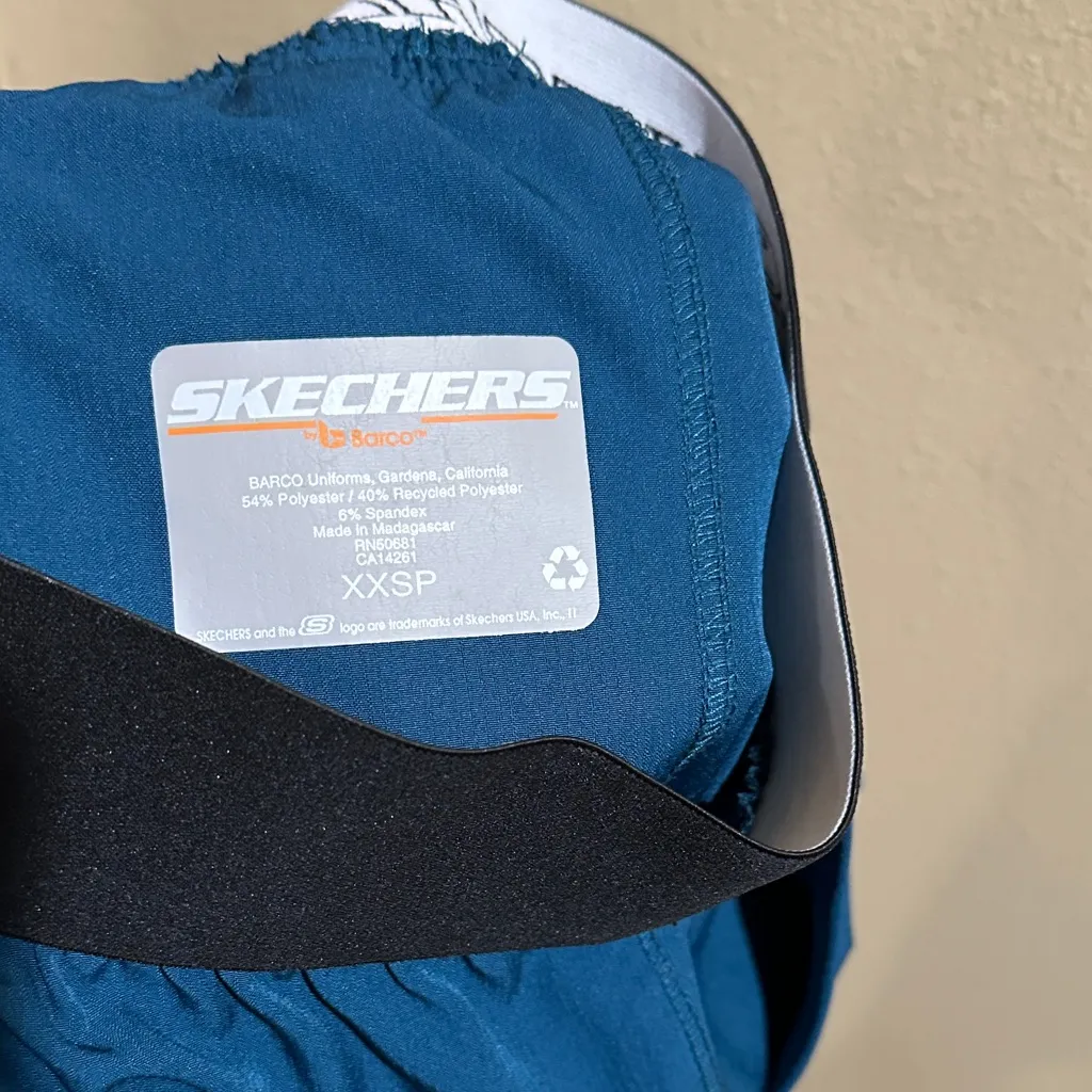 Skechers by Barco Size XXSP Breeze Women's 3-Pocket STRETCH Cargo Scrub Pants - Image 2