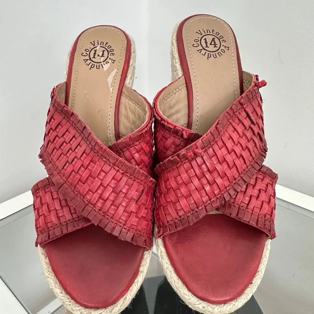 Vintage Foundry Lorie Sz 6 Wedge Espadrille Platform Red Leather Sandals Heels - Image 2