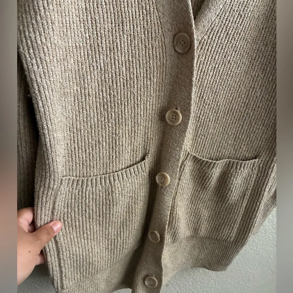 Zara Women's Elegant Beige Knit Cardigan Sweater S - Image 6