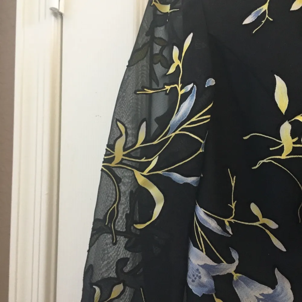 FINAL MARKDOWN Ladies Alex evening top small - Image 3