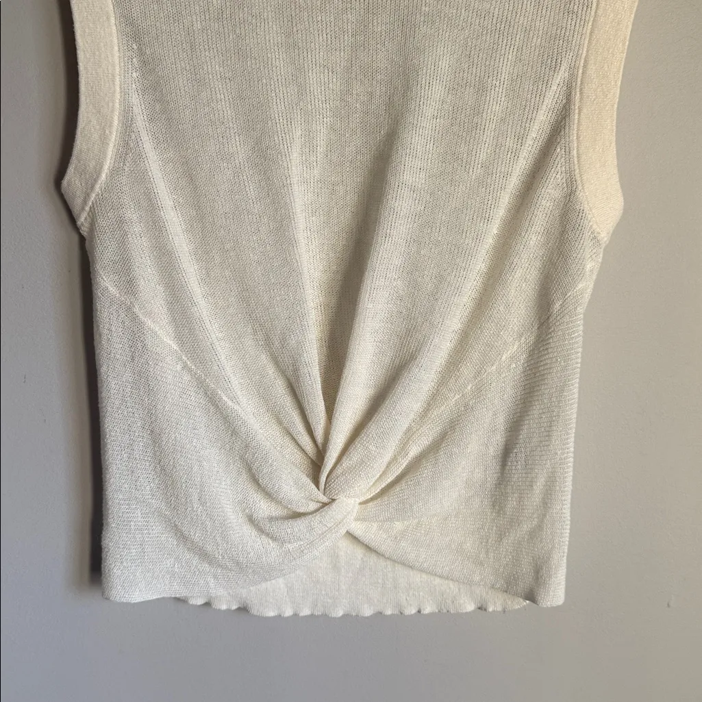 VERONICA BEARD Kellen Crewneck Cap-Sleeve Twist-Front Sweater in Ivory Medium - Image 7