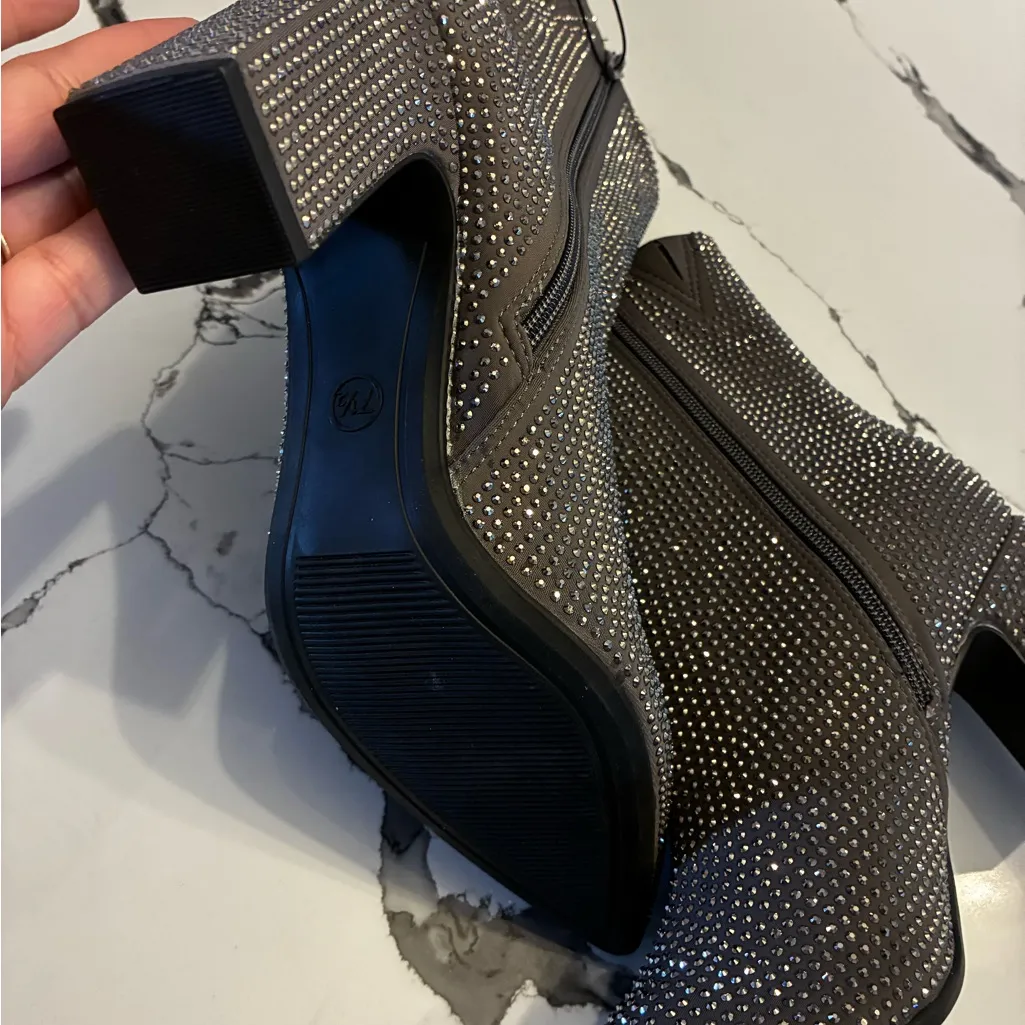 Sparkly Studded Ankle Boots in Silver 7.5 Size undefined - Image 5
