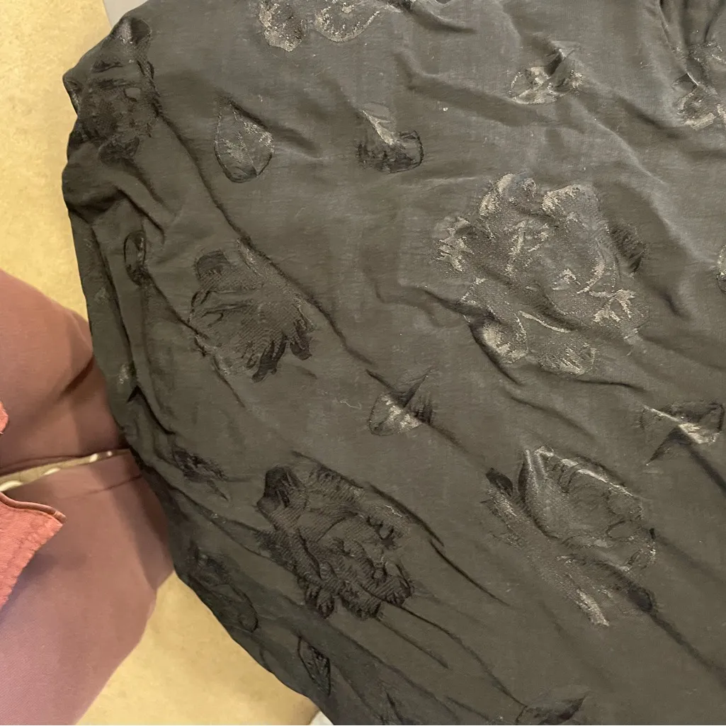 Alice + Olivia Black Blouse Black Floral Details Bell Sleeve Medium - Image 6