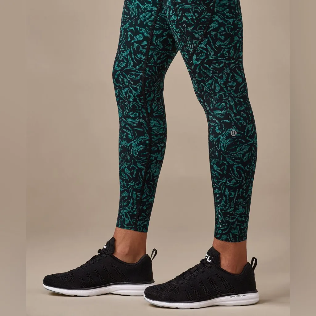 Lululemon Fast & Free High Rise Crop Thrive Viridian Green Black *CROPPED* - Image 16