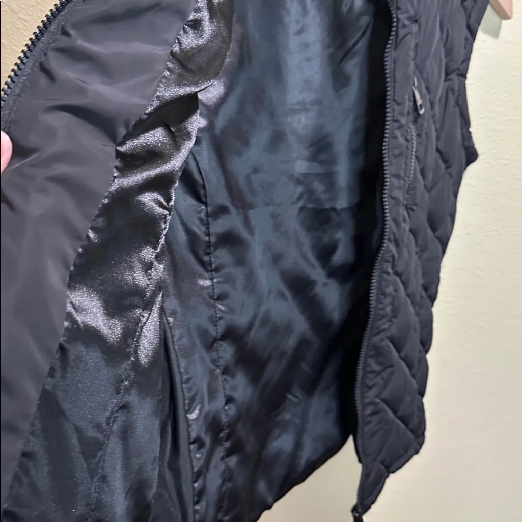 Andrew Marc Size Small Black Quilted Vest - Image 7