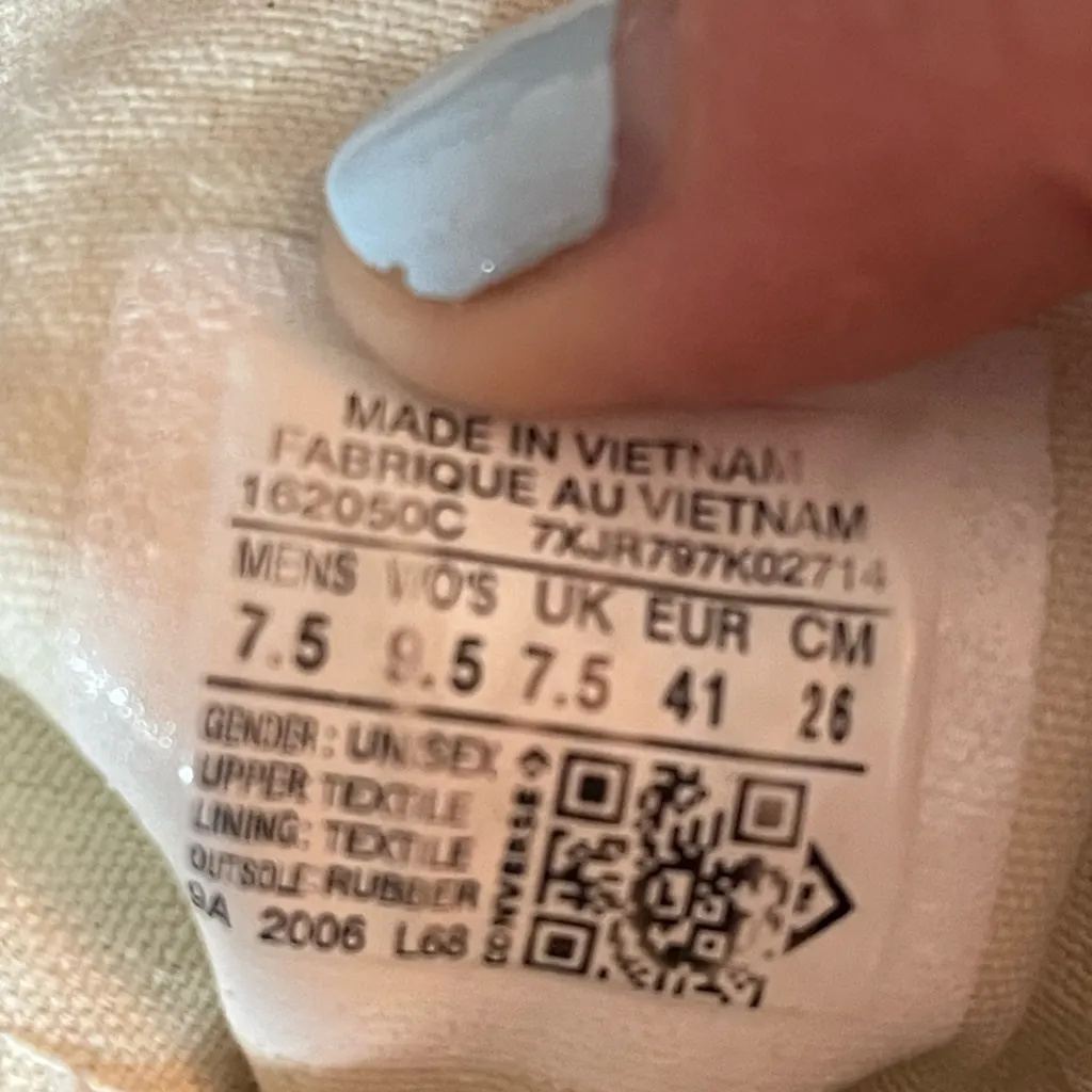 Taylor Swift Folklore Custom Embroidered Converse Black High-Top Sneakers 9.5 ✨ - Image 13