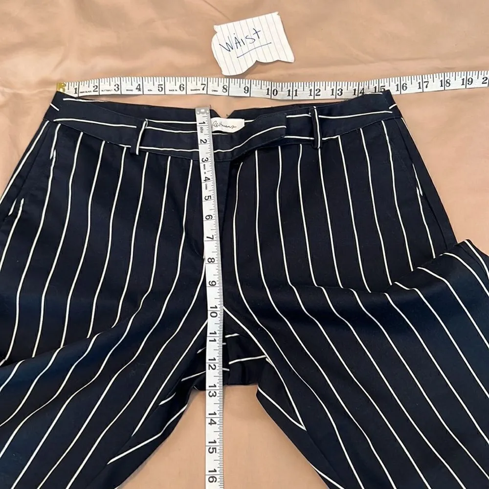 Reitmans sz9 juniors navy white strip stretchy zip front belt loops shorts EUC Blue Size undefined - Image 11