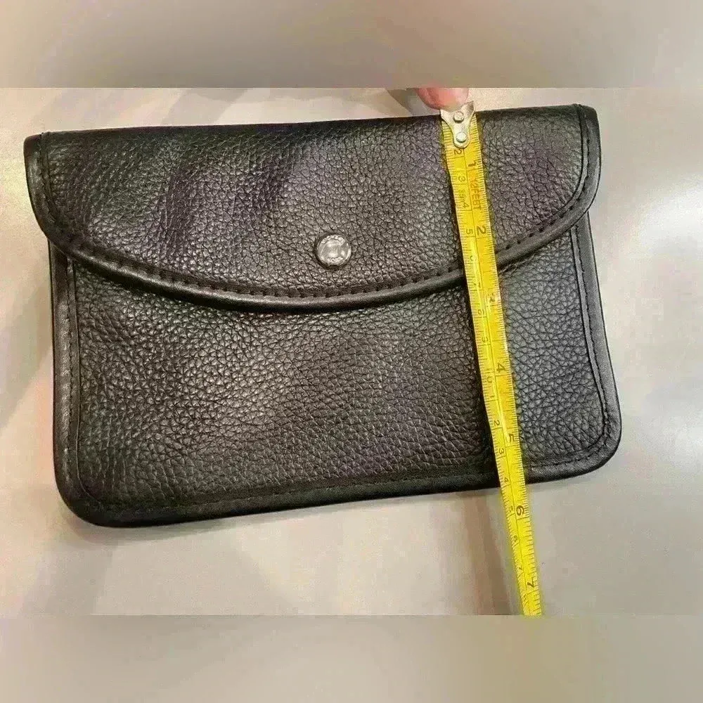 Michael Kors  Black Leather Clutch Wristlet‎ Wallet - Image 4