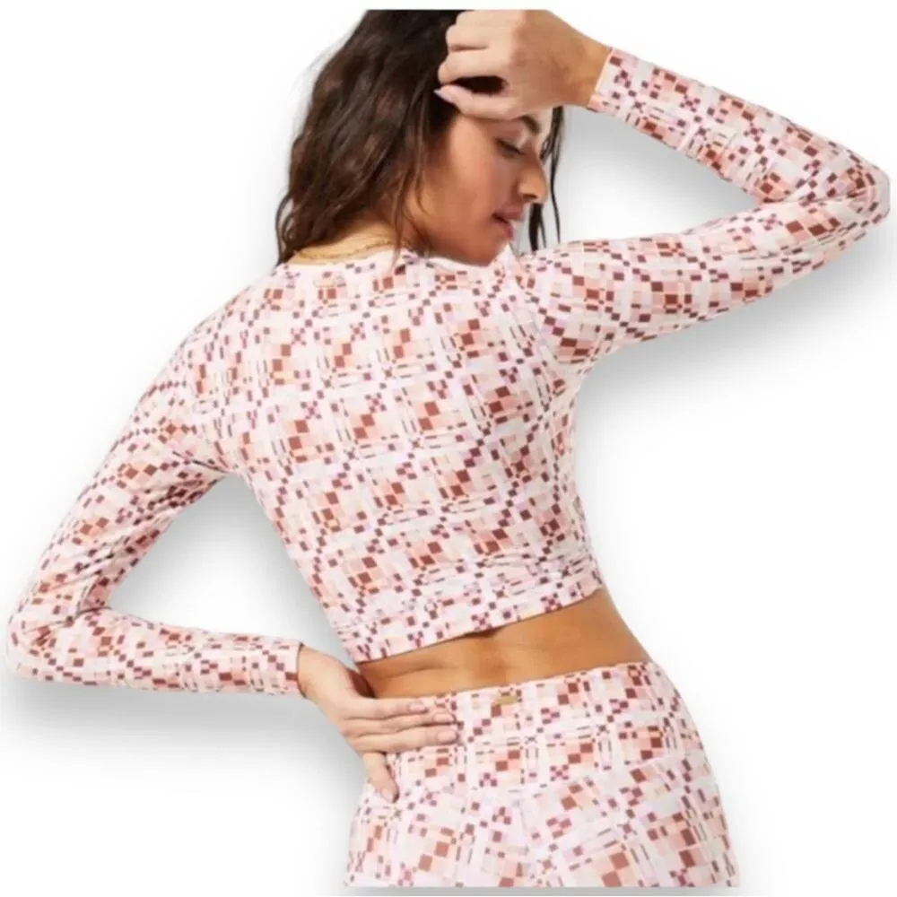 L*Space Aim High Crop Top in Block Party Print Large NWT - Image 2