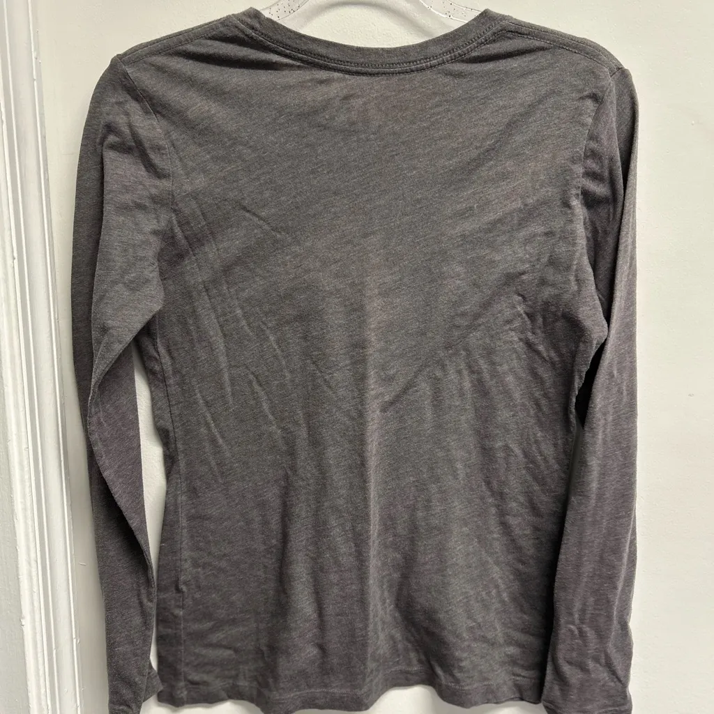 NFL Bears women’s Long Sleeve Gray Shirt - Image 3