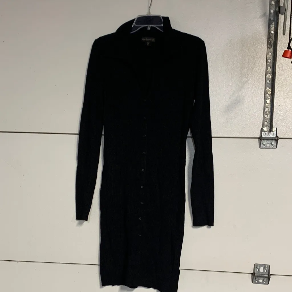 HOUSE OF HARLOW 1960 RIBBED BUTTON UP SWEATER DRESS BLACK LARGE - Image 2