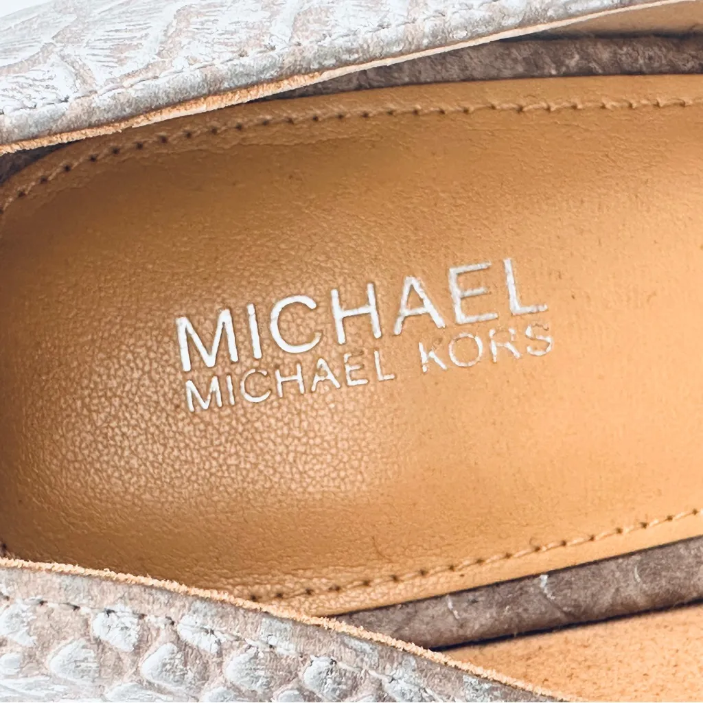 Michael Michael Kors NATHALIE FLEX
HIGH PUMP
METALLIC EMBOSSED LEATHER - Image 12