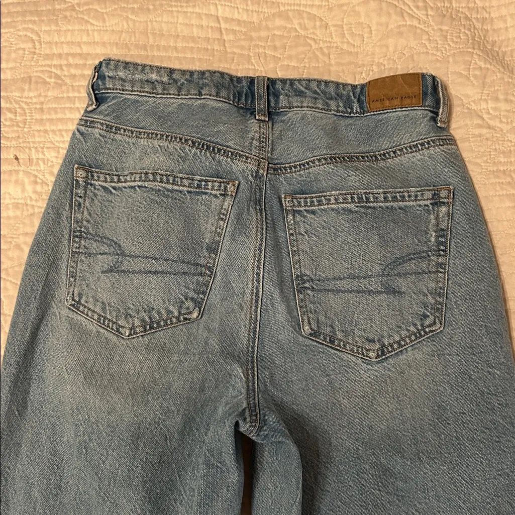 American Eagle Outfitters Light Blue Denim Jeans - Image 4
