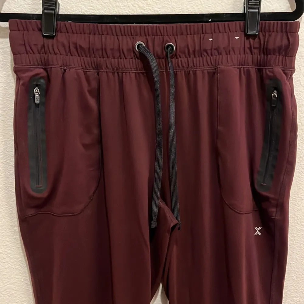 Xersion NWOT |  | Burgundy | Quick-Dri Jogger | Medium - Image 3
