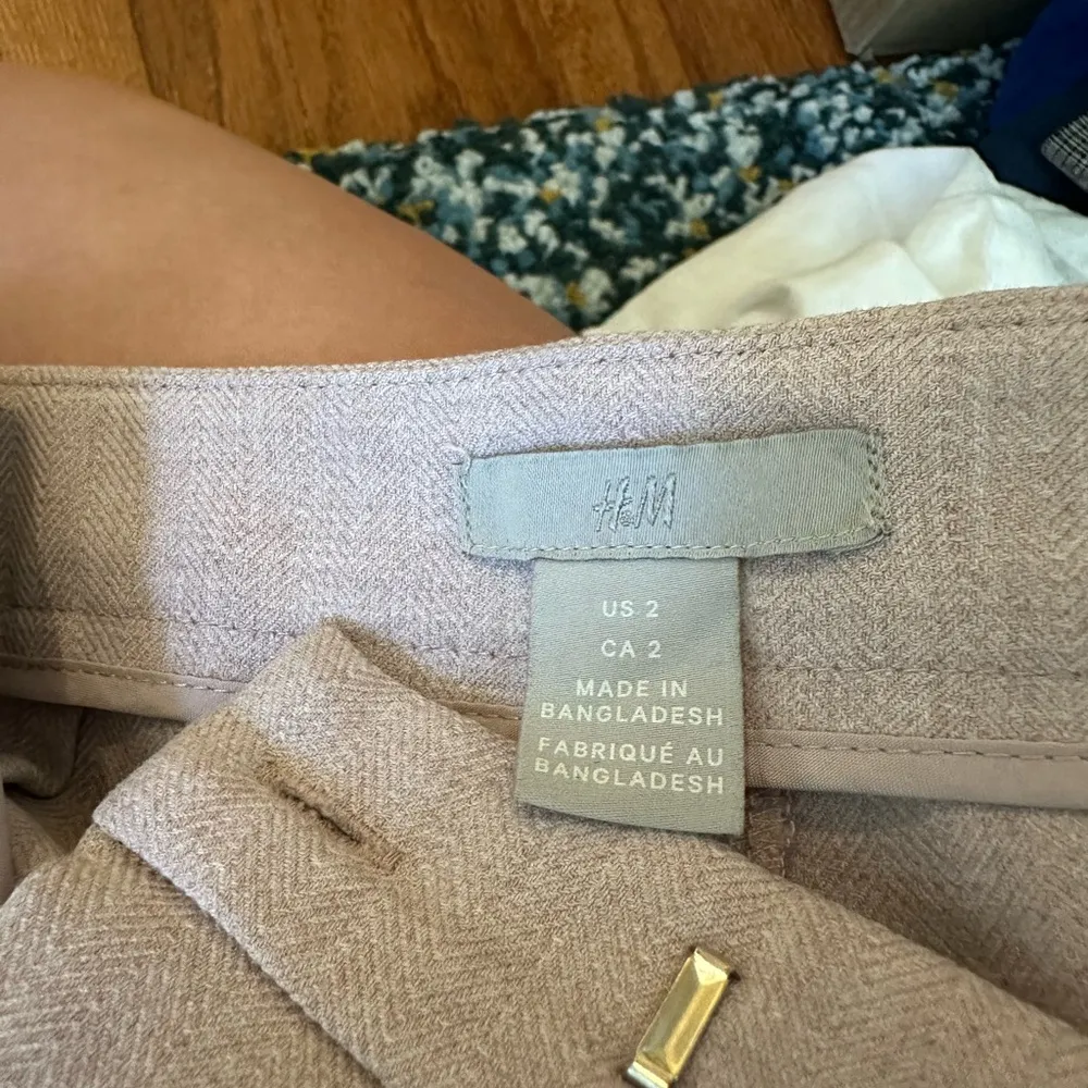 H&M Light Pink Women's Trousers - Image 2