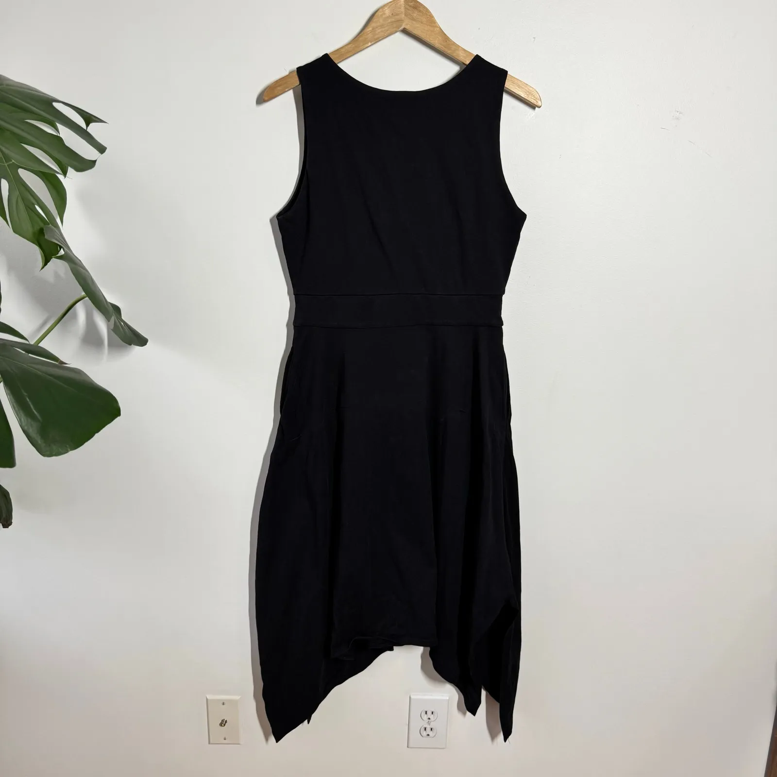 Pact Organic Cotton Handkerchief Hem Dress Women L Black Pocket Square Neckline Size L - Image 2