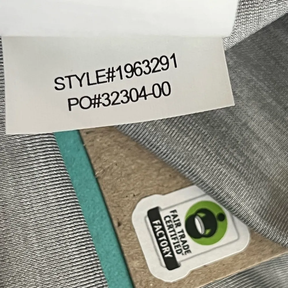 NWT Prana Layna Cross Back Built-in Bra Tank Top | Black Camo | Small - Image 12