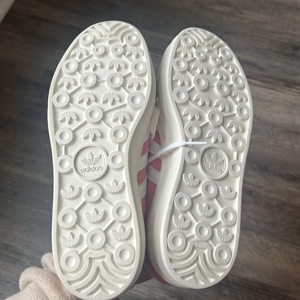 Adidas Women's Pink Gazelle Sneakers Sz 7.5 NWOT - Image 6