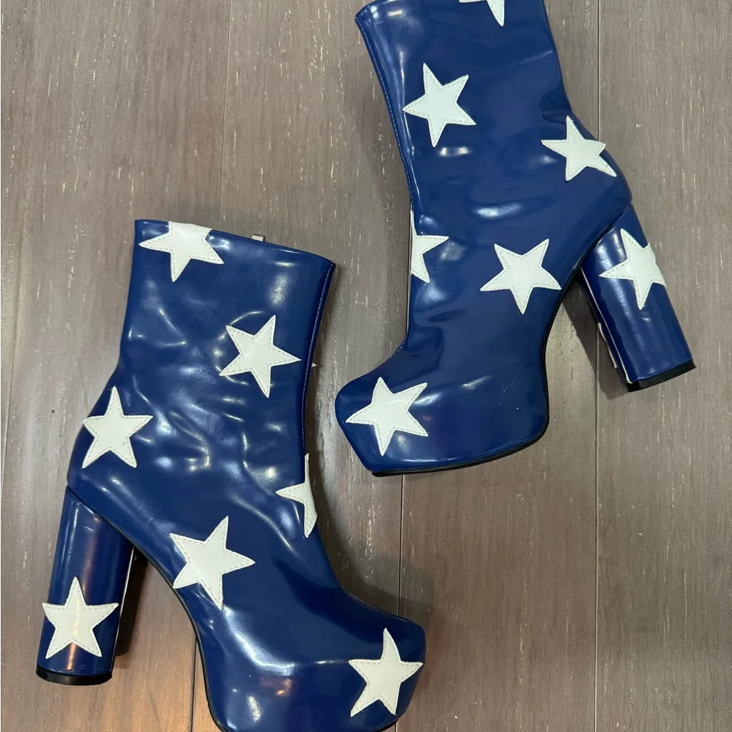 Blue platform ankle boots with white stars wonderwoman go go women’s size 8 - Image 14