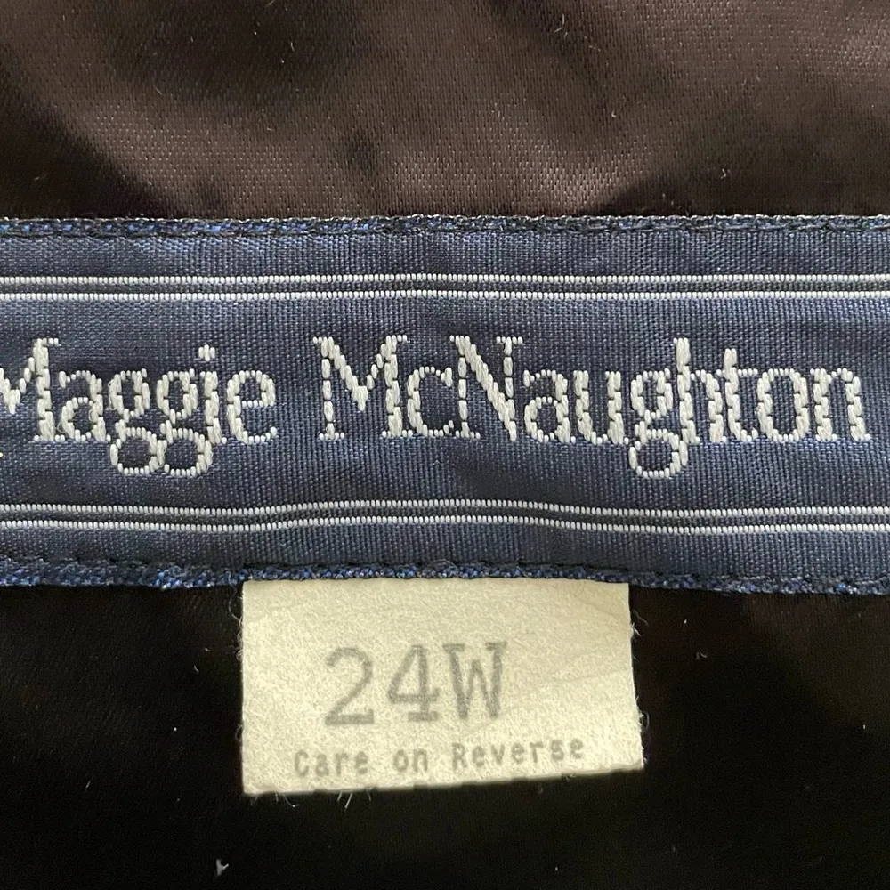 Maggie McNaughton vintage velvet maroon w/gold embroidery button up blazer 24W Red - Image 2