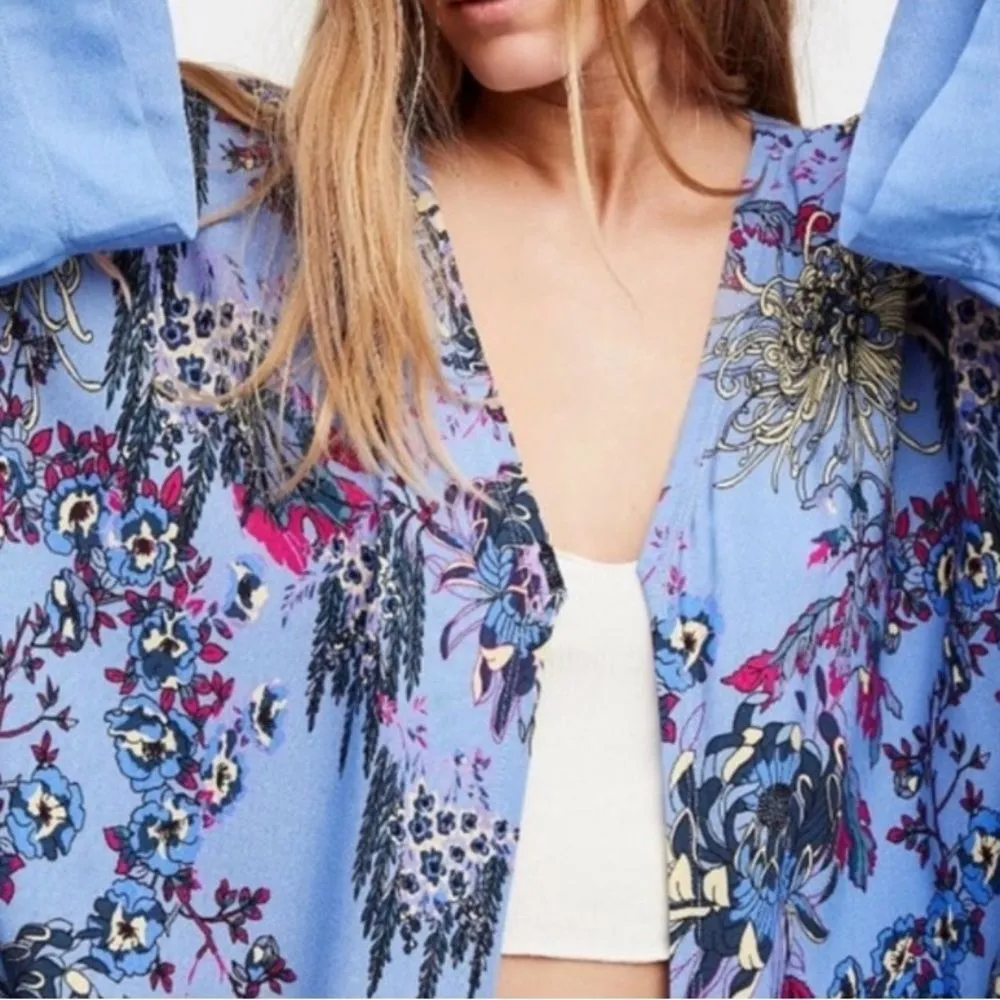 Free People blue multicolored floral print kimono - Image 12