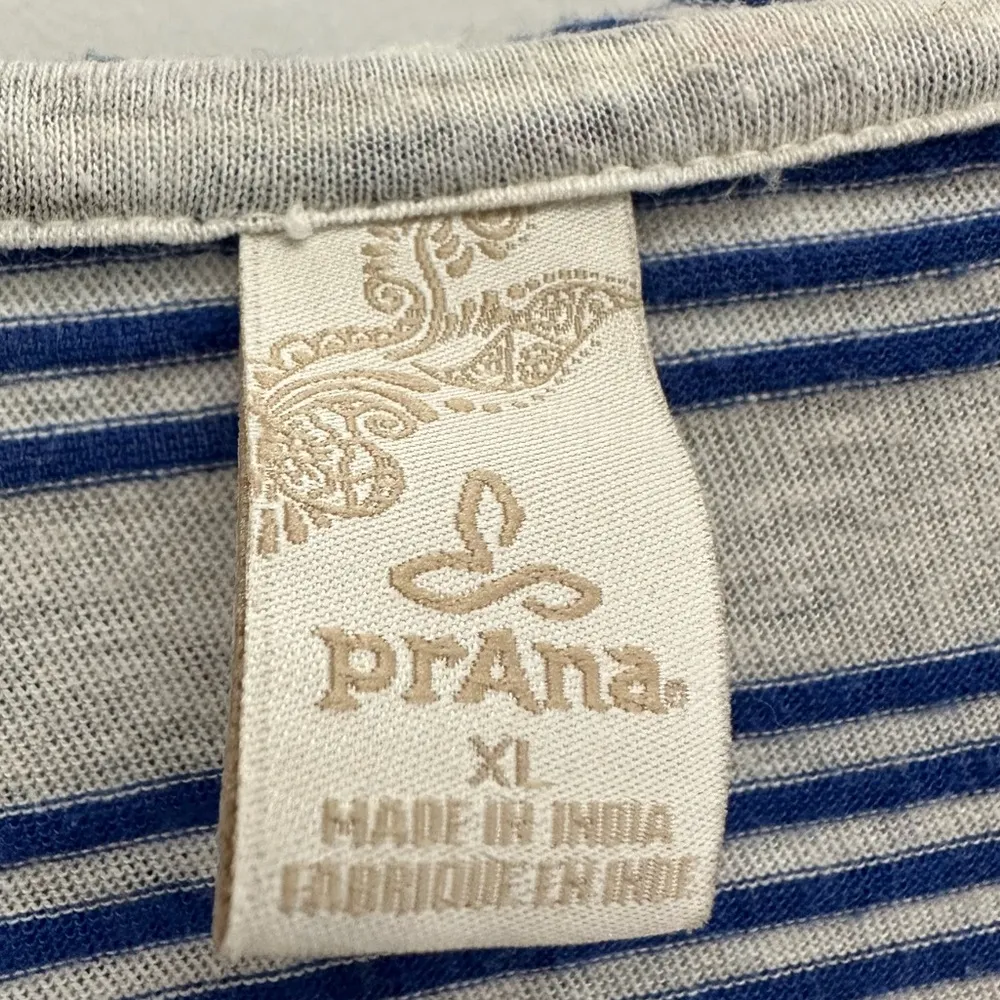 PRANA long sleeve blue striped hoodie shirt size XL - Image 3